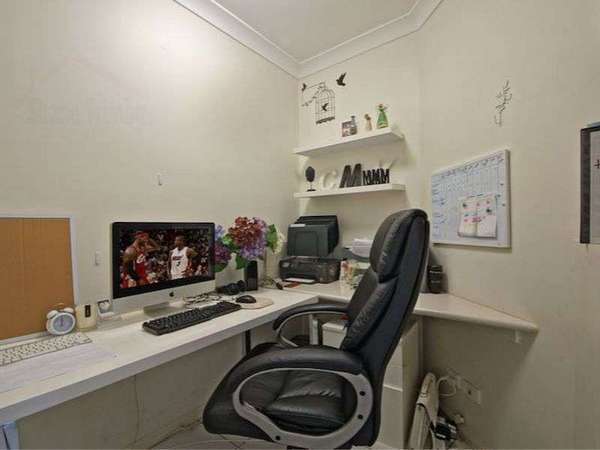 9 Davidson Close, Redlynch - Thumbnail 7