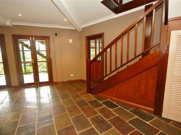10 Megan Street, Freshwater - Thumbnail 5