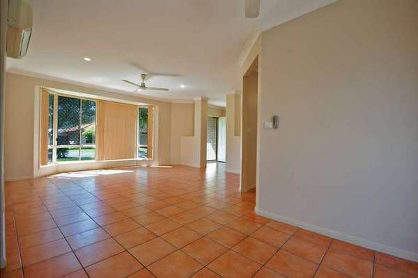 9 Opaline Close, Brinsmead - Thumbnail 6