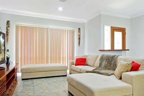 24 Fairley St, Redlynch - Thumbnail 4