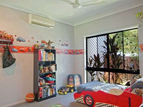 55 William Hickey Street, Redlynch - Thumbnail 6
