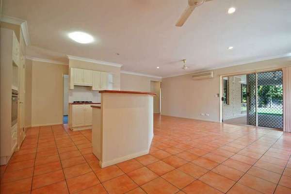 9 Opaline Close, Brinsmead - Thumbnail 8