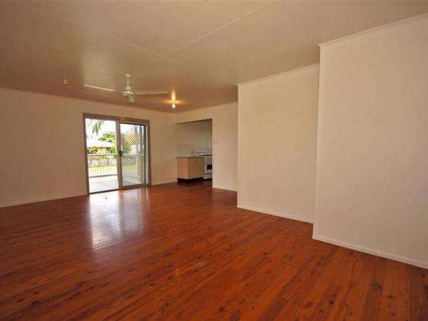 15 Enmore Street, Manoora - Thumbnail 6