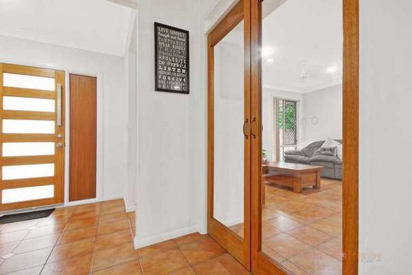 28 Meander Close, Brinsmead - Thumbnail 6