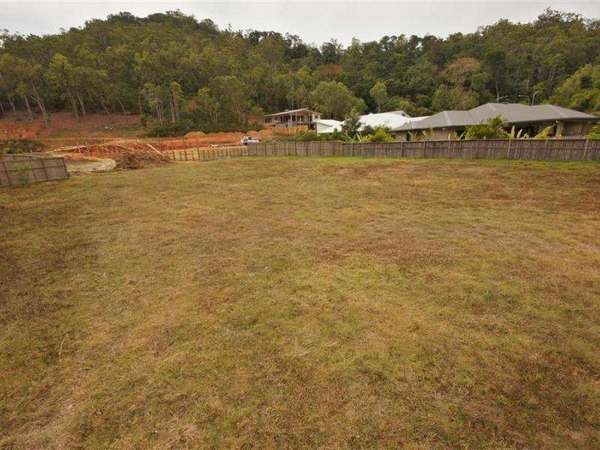 27 Bowline Close, Trinity Beach - Thumbnail 3
