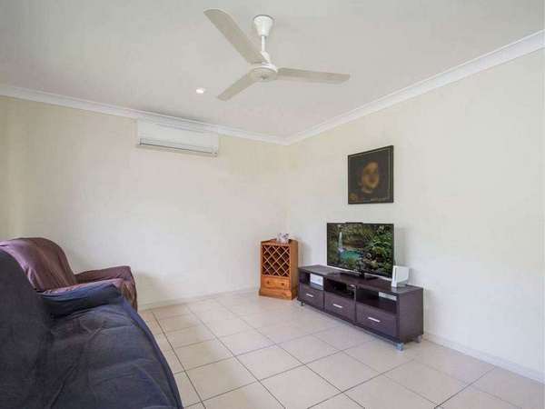 1 Nairen Close, Redlynch - Thumbnail 6