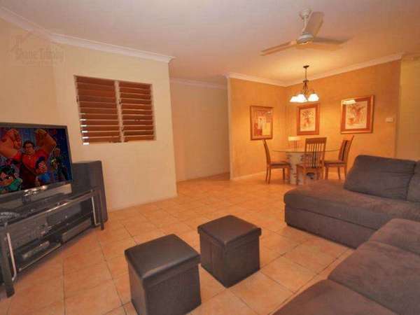 8 Cyperus Drive, Redlynch - Thumbnail 4