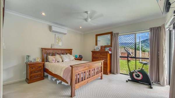34 Willoughby Close, Redlynch - Thumbnail 7