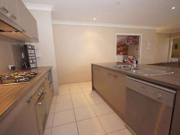 103 Gamburra Drive, Redlynch - Thumbnail 7