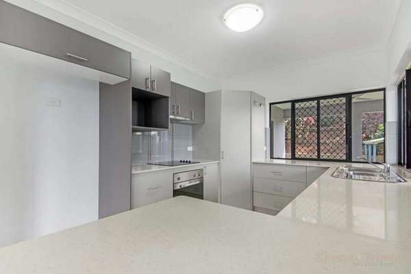 50 Flindersia Street, Redlynch - Thumbnail 3
