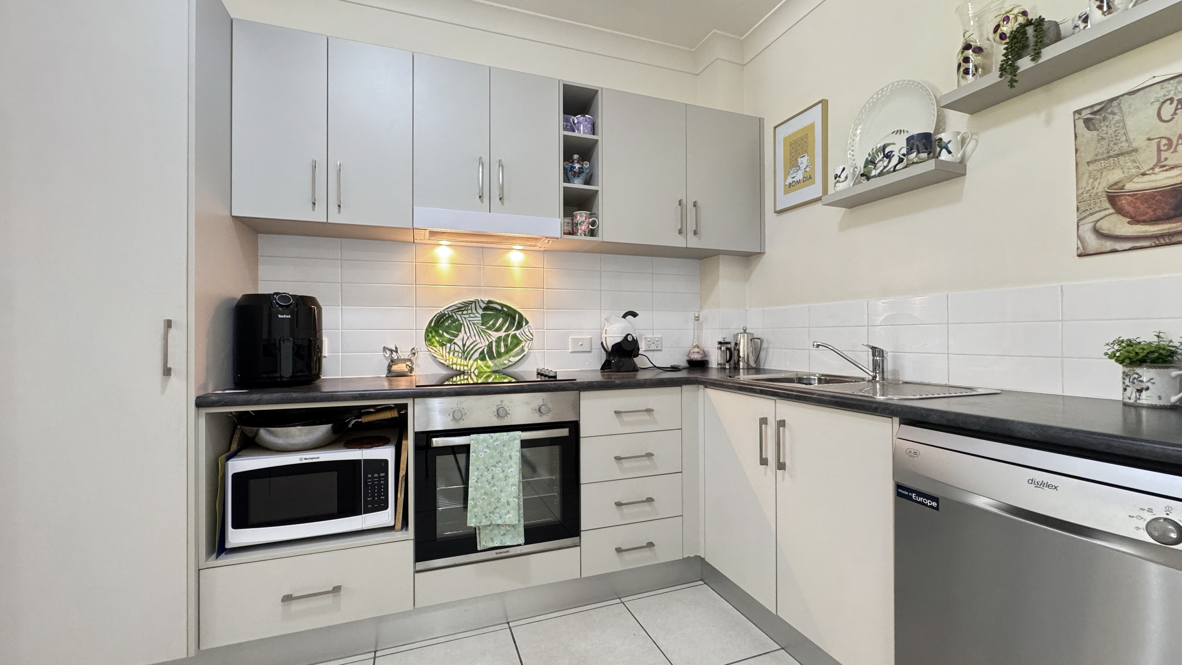 6/1–13 Ernest Street, Redlynch