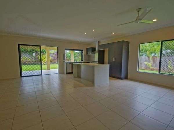 10 Kerlin Close, Redlynch - Thumbnail 3