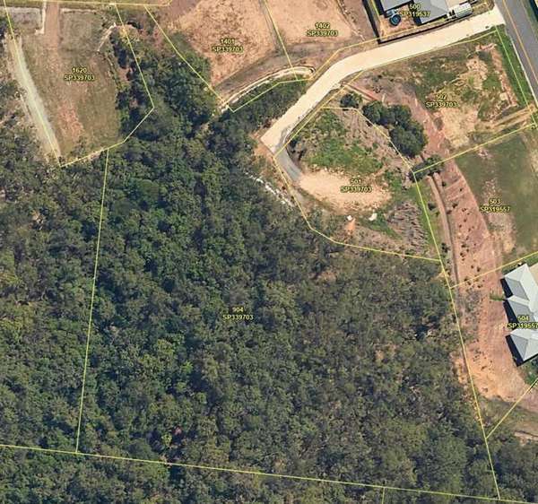 904 Goessling St, Gordonvale - Image 1