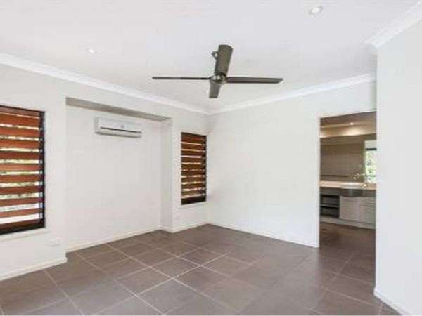 1 Stapleton Close, Redlynch - Thumbnail 8