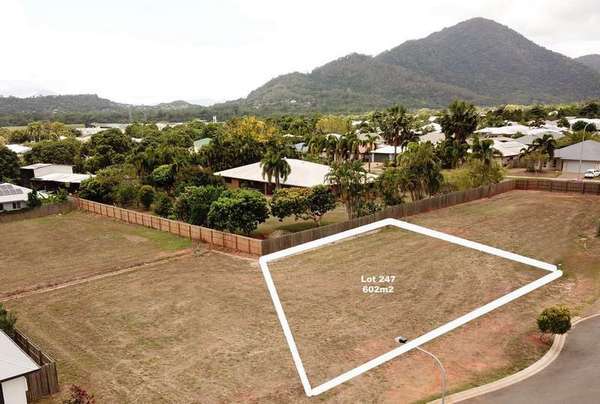 59 Perserverance St, Redlynch - Thumbnail 2