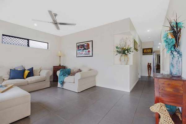 12 Heysen Close, Redlynch - Thumbnail 4