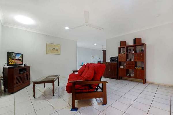 12 Majestic Street, Kamerunga - Thumbnail 7