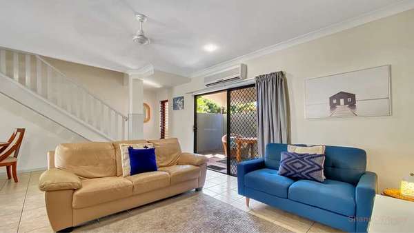 11/24-26 Old Smithfield Road, Freshwater - Thumbnail 4