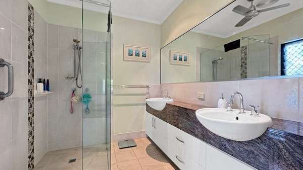 3 Mccoll Close, Redlynch - Thumbnail 5