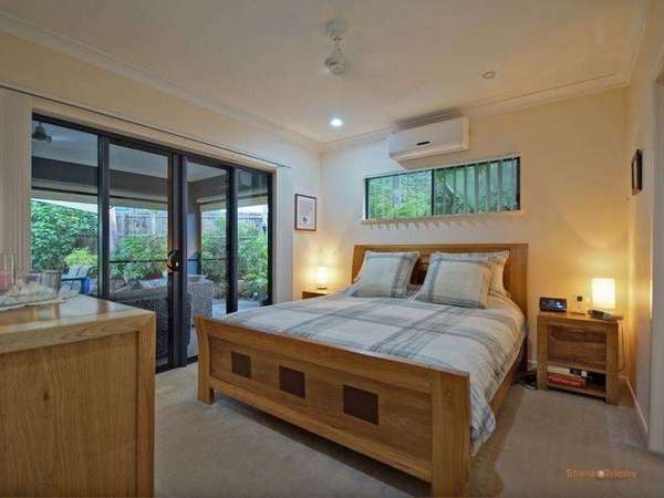 34 Kippin Close, Redlynch - Thumbnail 2