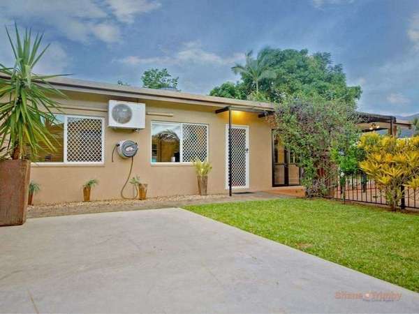 90 Loridan Drive, Brinsmead - Thumbnail 4
