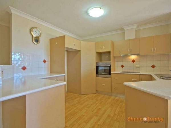 61 Daphne Drive, Redlynch - Thumbnail 4
