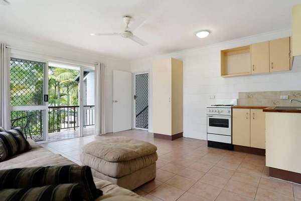 18/192-196 Mann Street, Westcourt - Thumbnail 6