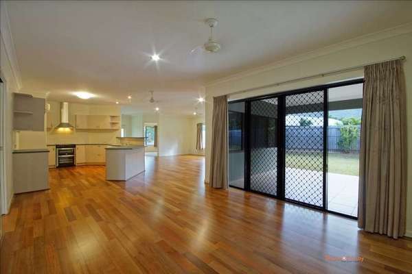 32 Tyrconnell Crescent, Redlynch - Thumbnail 7