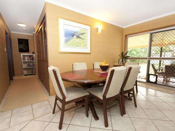 55 Mount Peter Road, Edmonton - Thumbnail 2