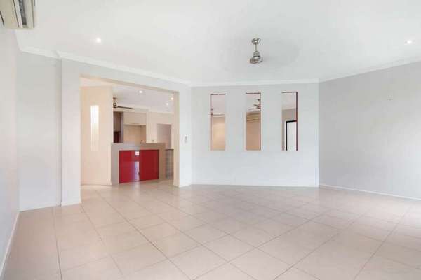 13 Huntley Crescent, Redlynch - Thumbnail 6