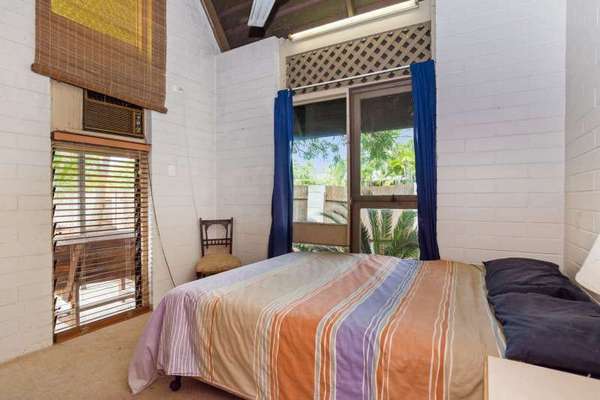 18 Cunningham Street (access from Jessie Close), Yorkeys Knob - Thumbnail 4