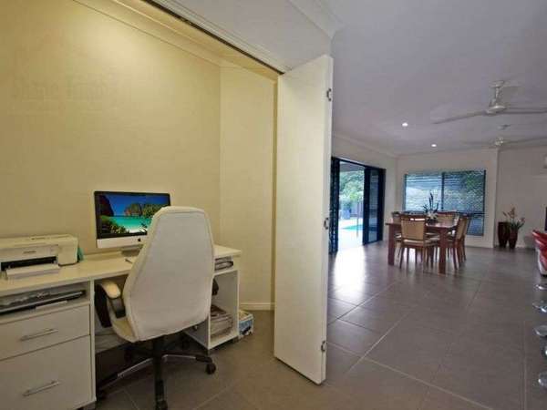 6 Alander Payet Close, Redlynch - Thumbnail 3