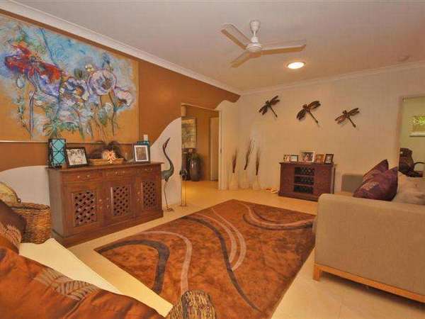 35 Fairley Street, Redlynch - Thumbnail 7