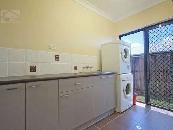 14 John Malcolm St, Redlynch - Thumbnail 8