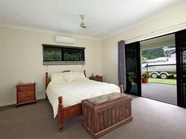 13 Mackerras Street, Redlynch - Image 1