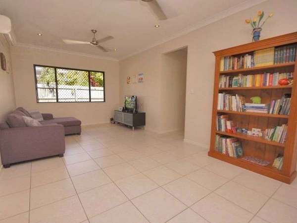 4 Bromell Close, Redlynch - Thumbnail 8