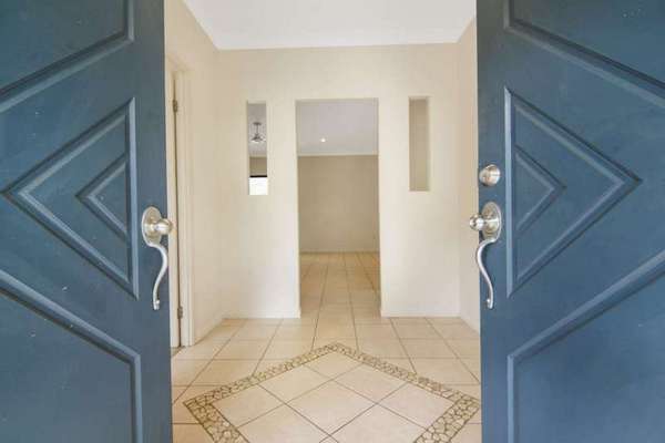 6 Kawana Street, Caravonica - Thumbnail 3