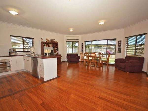 31 McBride Street, Redlynch - Thumbnail 6