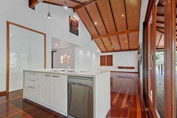 14-16 Frond Close, Redlynch - Thumbnail 8