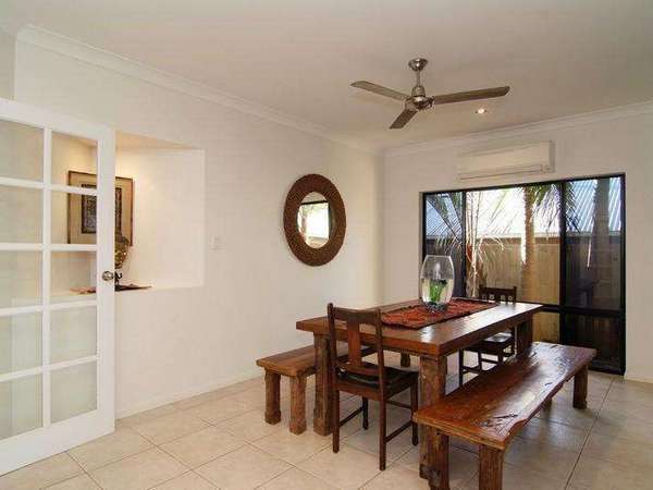 8 Ellestree Close, Redlynch - Thumbnail 6