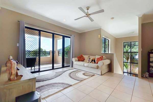 32 Fairley Street, Redlynch - Thumbnail 6