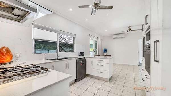 8 Lomatia Close, Redlynch - Thumbnail 7