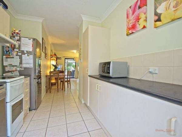 3-9 Stratford Parade, Stratford - Thumbnail 3