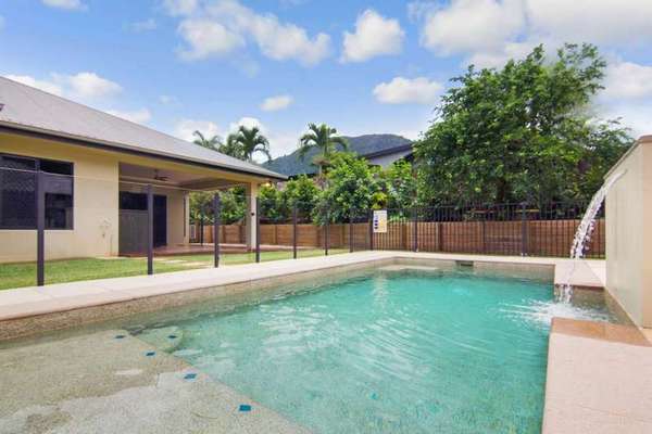 13 Huntley Crescent, Redlynch - Thumbnail 2
