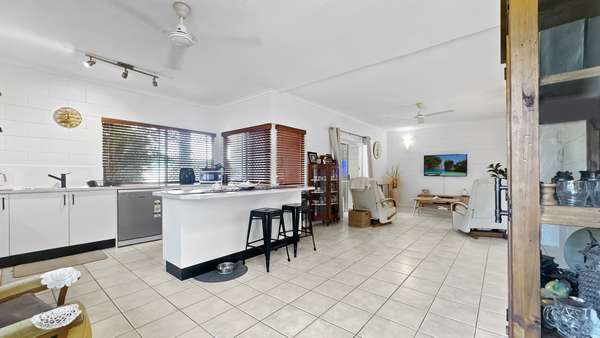 2/40-42 Old Smithfield Road