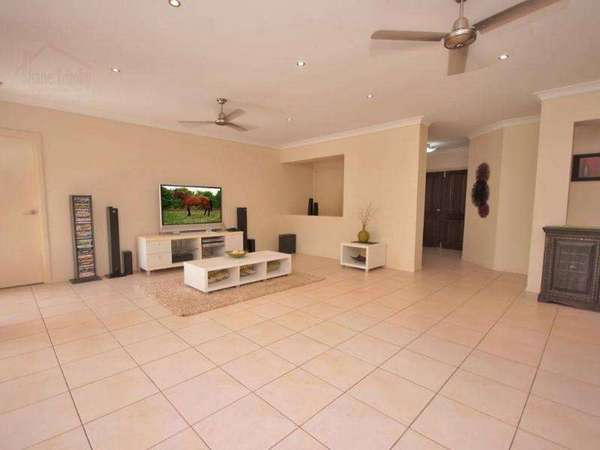 5-7 Mary Parker Drive, Redlynch - Thumbnail 6