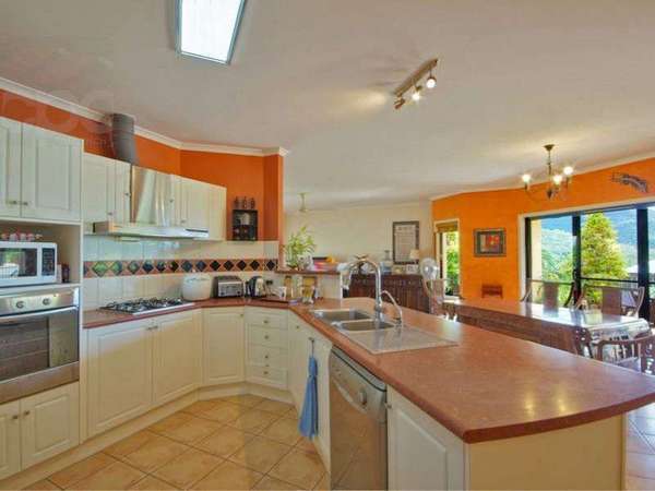 17 Red Ochre St, Redlynch - Thumbnail 4