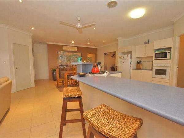 35 Fairley Street, Redlynch - Thumbnail 5