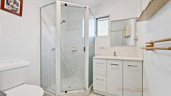 8/11-13 Short Street, Redlynch - Thumbnail 7