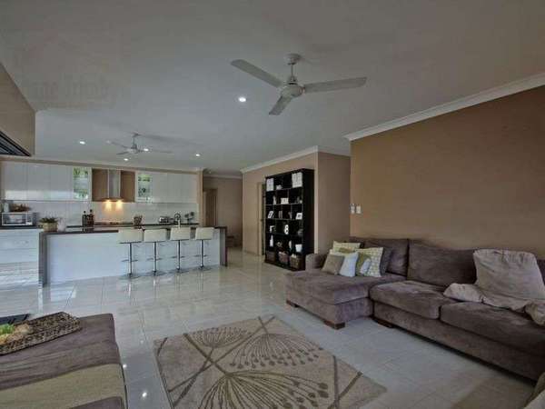 8 Scaglioni Street, Redlynch - Thumbnail 8